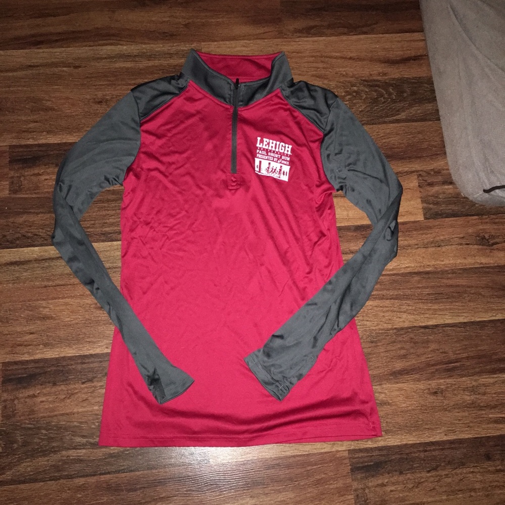 Quarter zip running shirt